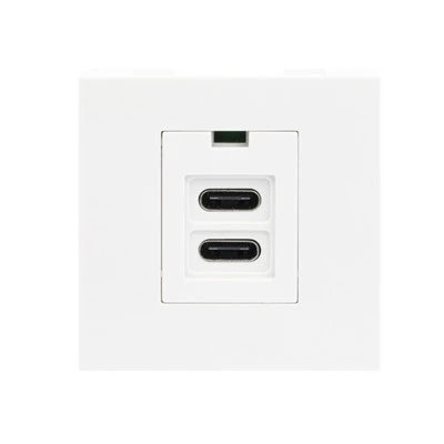 Kahekordne USB C toitemoodul